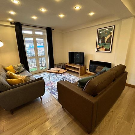 Spacious 3 Bedroom Apartment Close To Marina, 2 Parking Spaces, Kingsize Or Single Beds Southampton Bagian luar foto