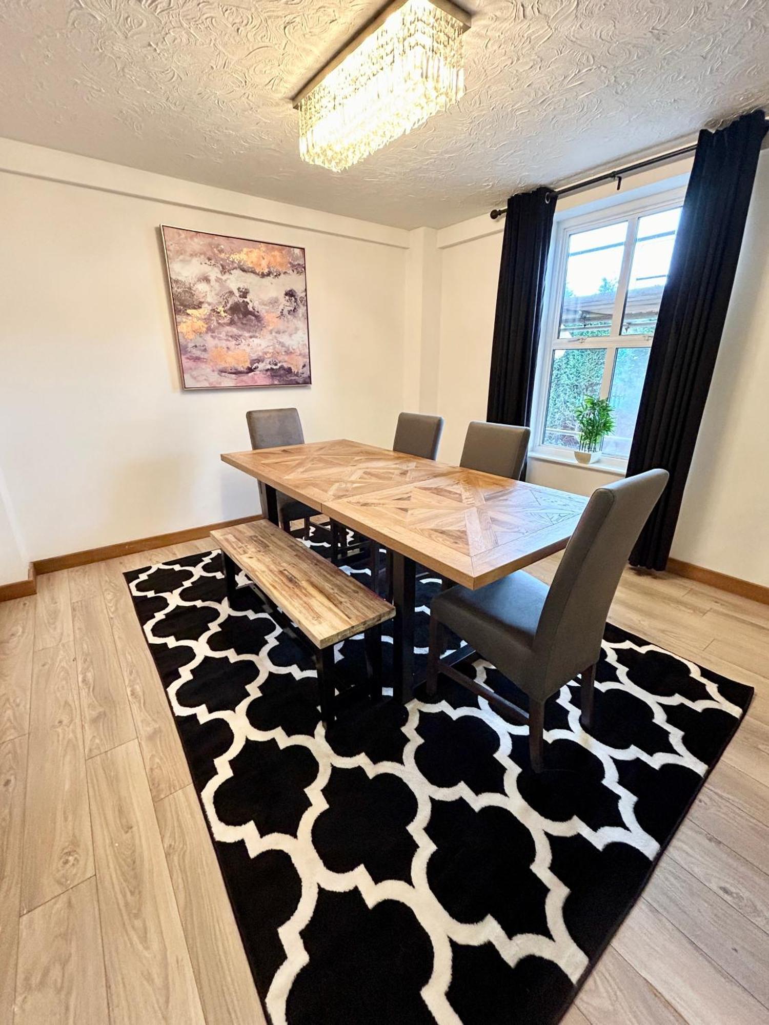Spacious 3 Bedroom Apartment Close To Marina, 2 Parking Spaces, Kingsize Or Single Beds Southampton Bagian luar foto